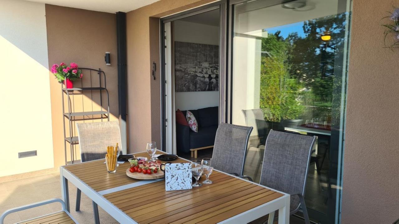 Vila Primorka Apartmani Oleander Šilo Εξωτερικό φωτογραφία