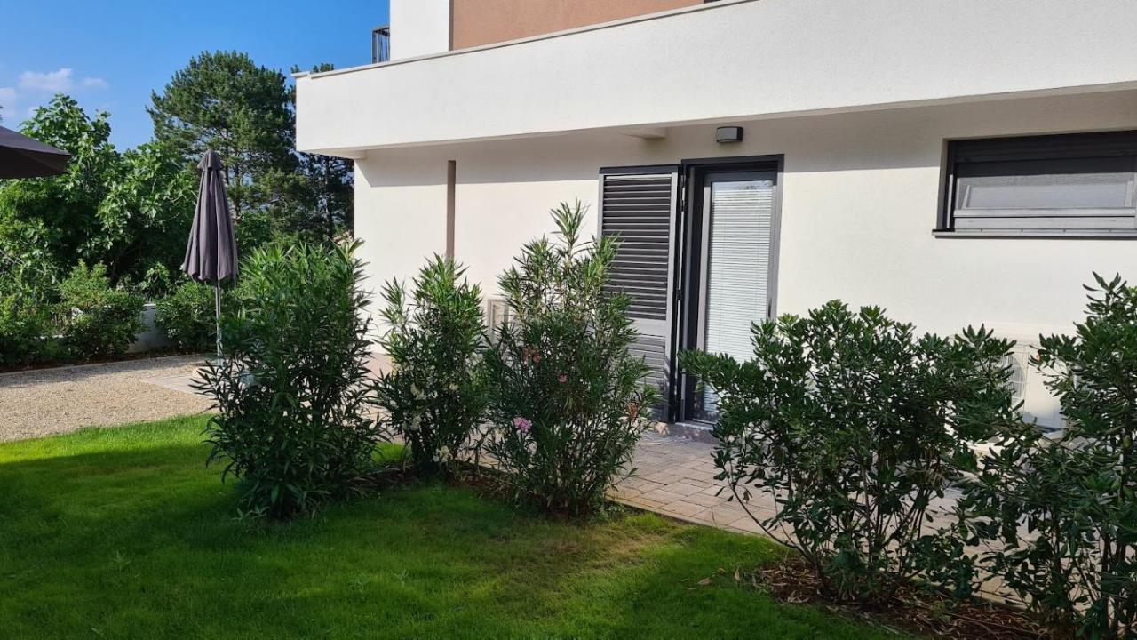 Vila Primorka Apartmani Oleander Šilo Εξωτερικό φωτογραφία