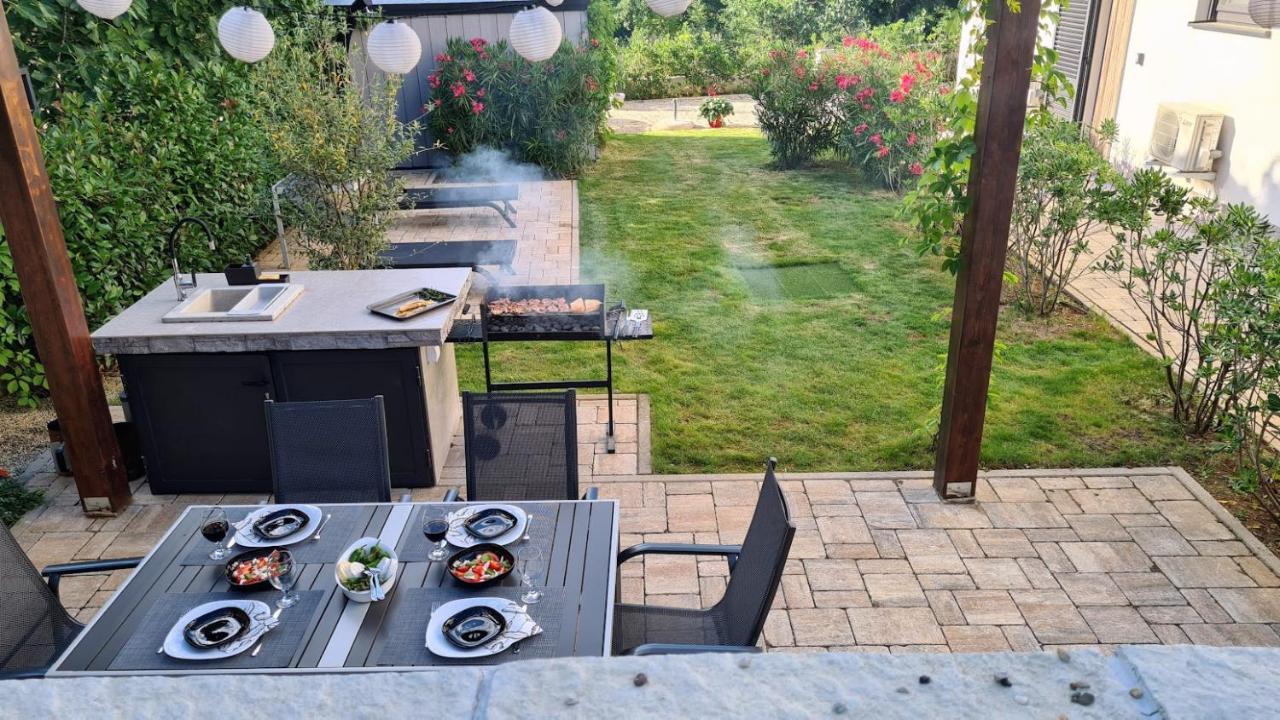 Vila Primorka Apartmani Oleander Šilo Εξωτερικό φωτογραφία