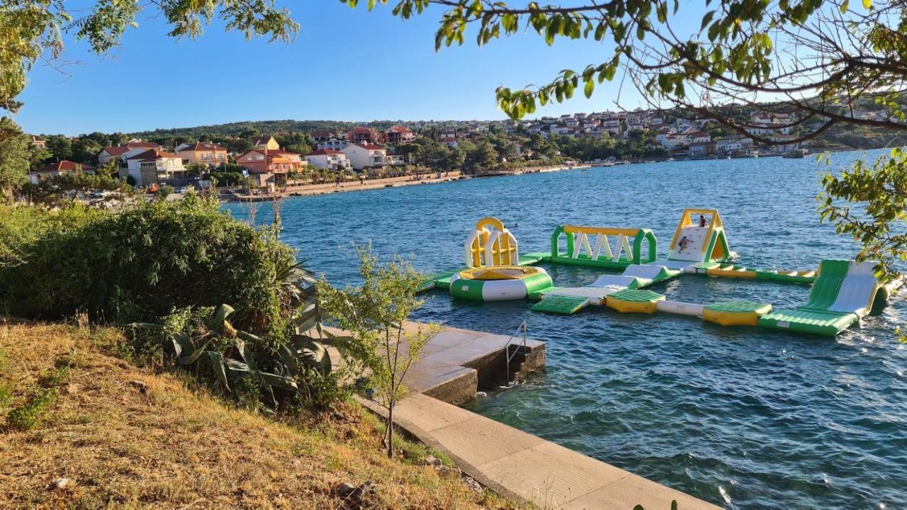 Vila Primorka Apartmani Oleander Šilo Εξωτερικό φωτογραφία